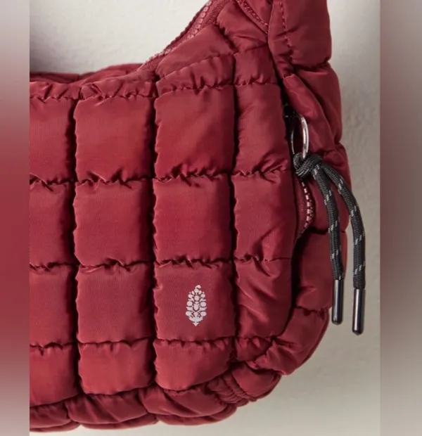 NWT FP movement mini quilted carryall - Image 3