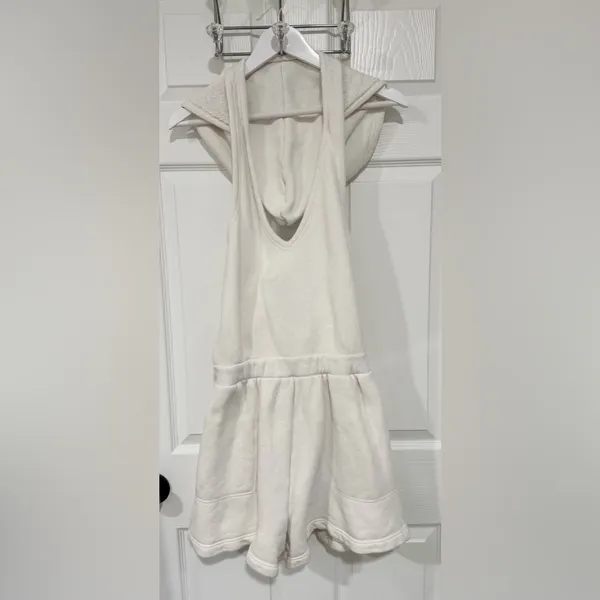 Free People Beach Coastal Resort White V Neck Open Back Hooded Small Romper - Image 9