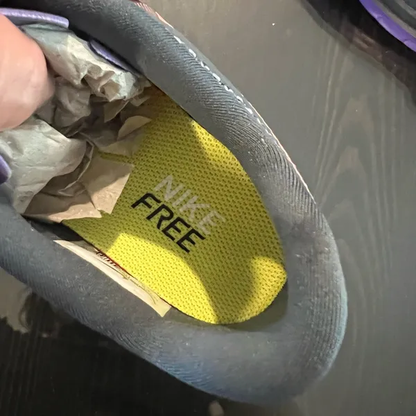Nike sneaker - Image 4