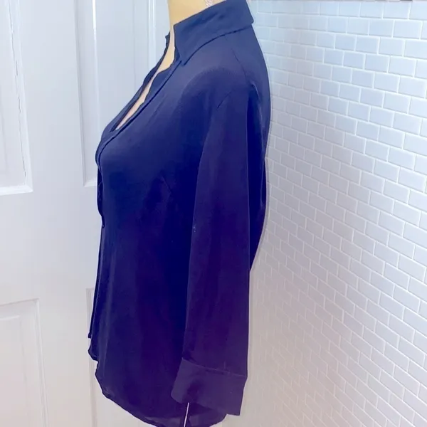 Ann Taylor Navy blue 💯 silk collared tunic/ blouse. 3/4 length sleeves.Size M. - Image 2