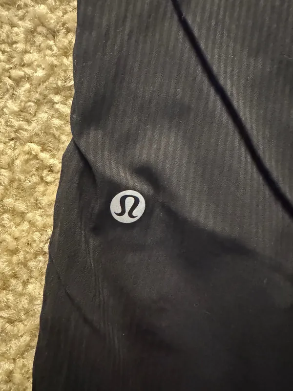 Lululemon Dance Studio Pants Cropped - Image 3