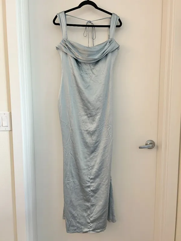Meshki Backless Satin Maxi Dress in Ice Blue Bridesmaid Wedding Party Size L NWT - Image 3
