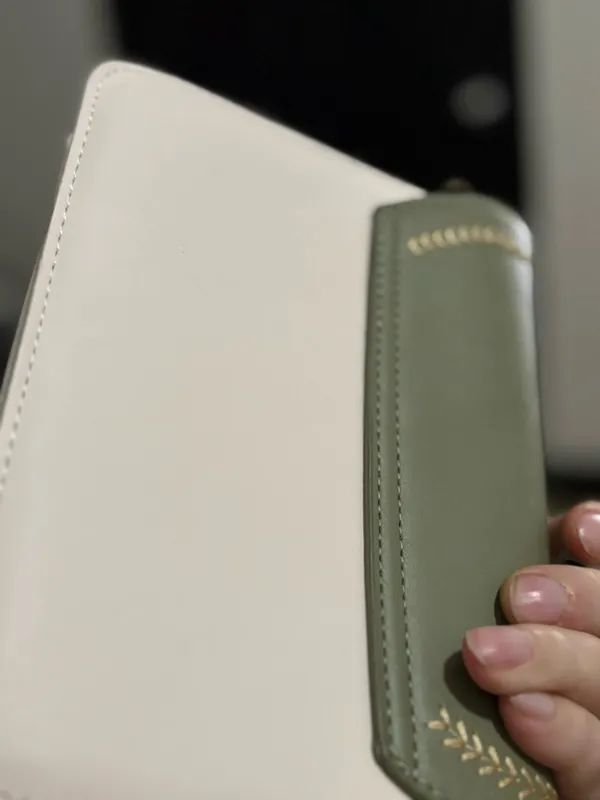 Source Unknown Olive Green and Dusty Pink Zip Wallet with Gold Stitching - Image 3