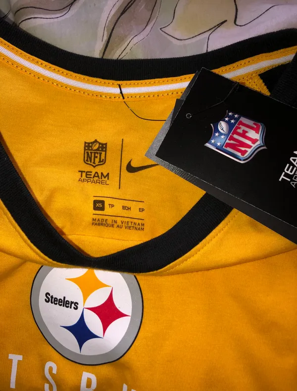 NFL Pittsburgh Steeler Shirt - Image 2