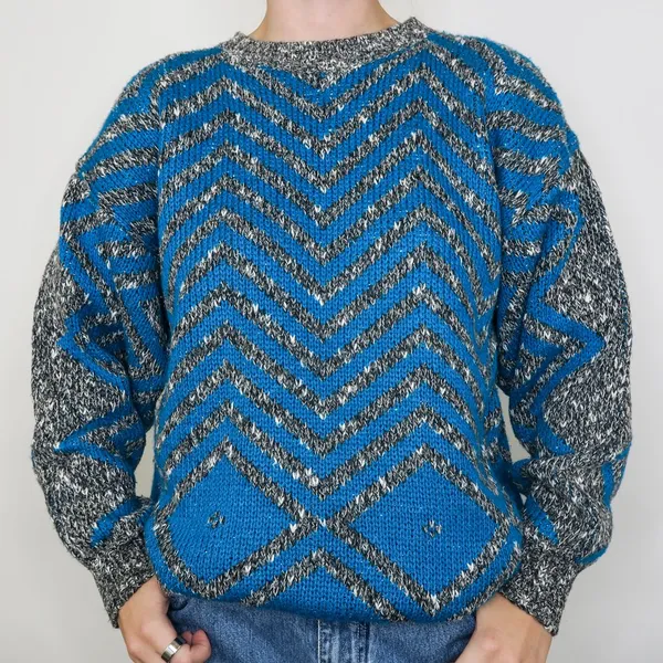 Vintage 80s Geometric Blue and Gray Zig Zag Sweater - Image 2