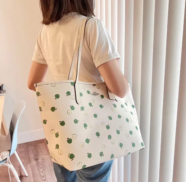 Coach City Tote With Apple Print c4119 - Image 5