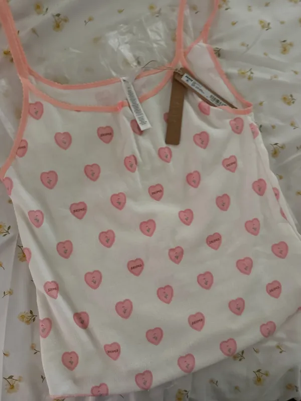 SKIMS POINTELLE TANK Snow Lace Hearts sz L - Image 2