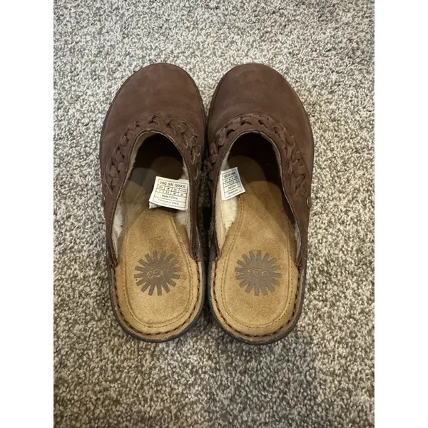 UGG Women's Brown Leather‎ Clog Mules Slip On Sherpa Shearling Lined Sz 7 - Image 2