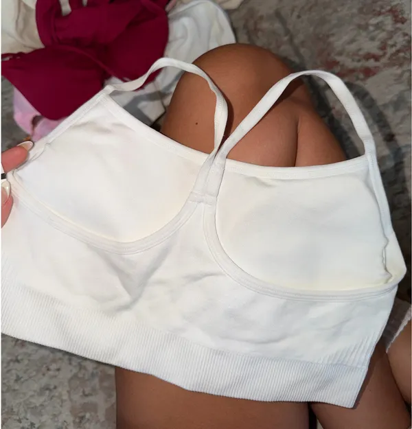 White sports bra - Image 2