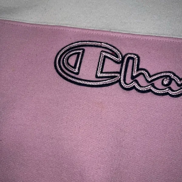 champion sweatshirt - Image 5