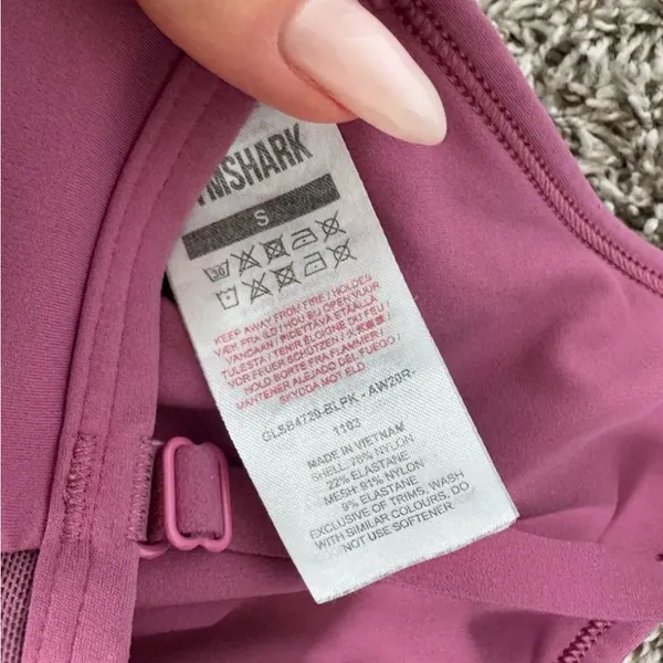 Gymshark ruched pink sports bra small - Image 5