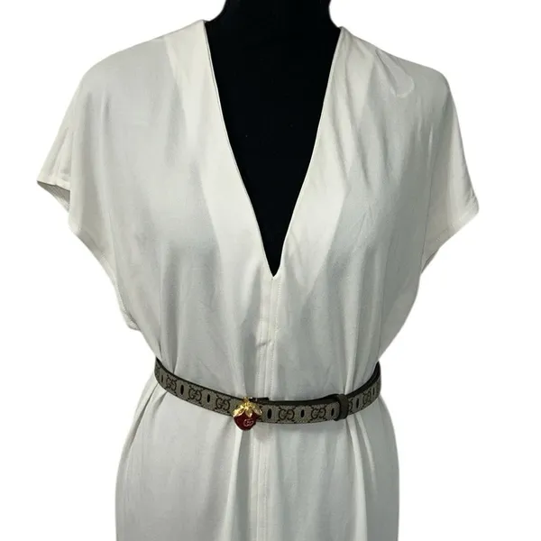 Zara Midi Off White Stretchy Dress(Size Medium) - Image 5