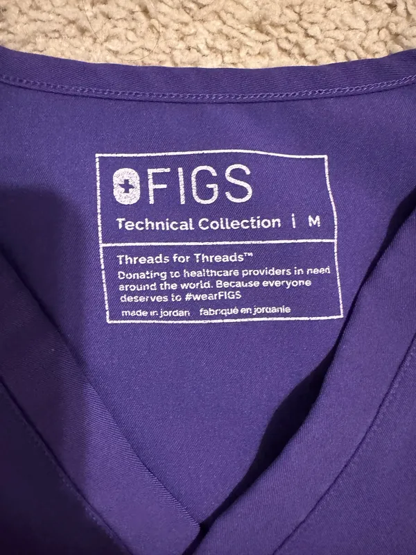 FIGS Scrubs Set - Image 7