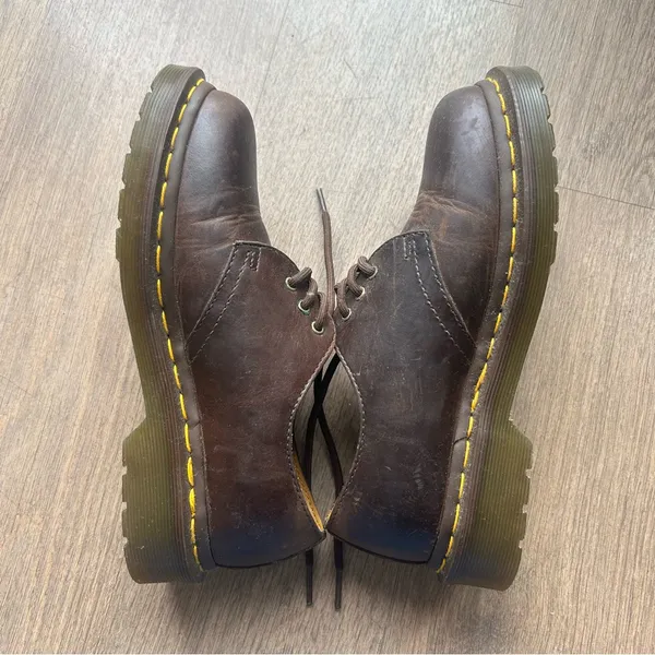 Classic Brown Dr Martens Oxford Shoes - Image 3