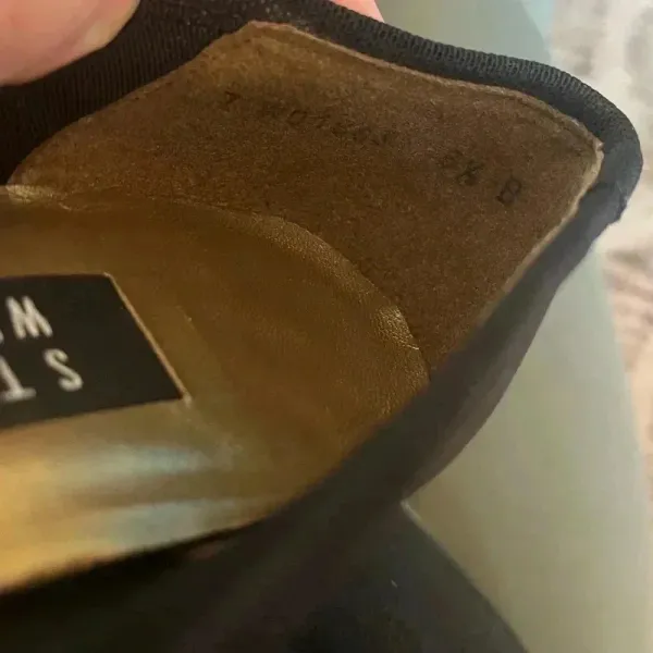 Stuart Weitzman Size 5.5 Vintage Block Heels Slip-On Casual‎ Fabric Covered Pump - Image 6