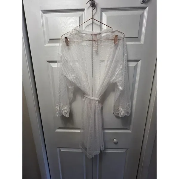 VICTORIA'S SECRET Sheer Boho Floral Embroidery‎ Short Robe White Size M/L - Image 9