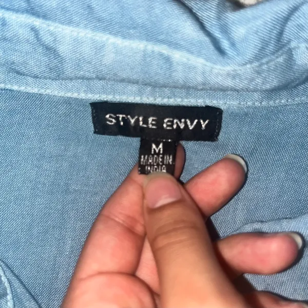 Envy Style  Blue Chambray Button Up Work Shirt - Image 6