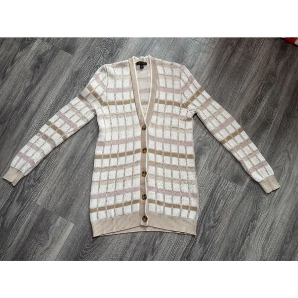Ann Taylor Plaid Boyfriend Button Front Cardigan in Cream Small - Image 4