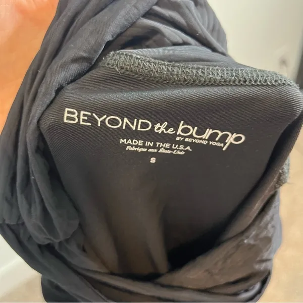 Beyond the Bump Alloy Ombré Metallic Over the Bump Leggings Small - Image 6