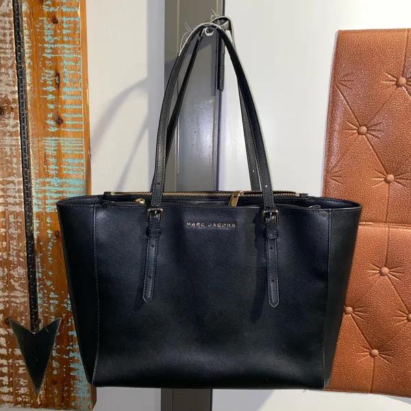Marc Jacobs Black Leather Tote - Image 2