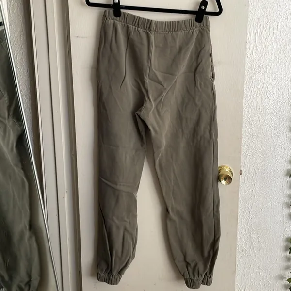 Brandy Melville Sweatpants - Image 3