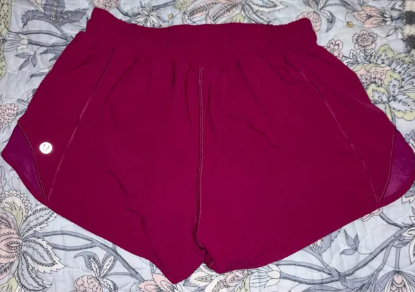 Lululemon Ripened Raspberry Shorts 2.5" - Image 3