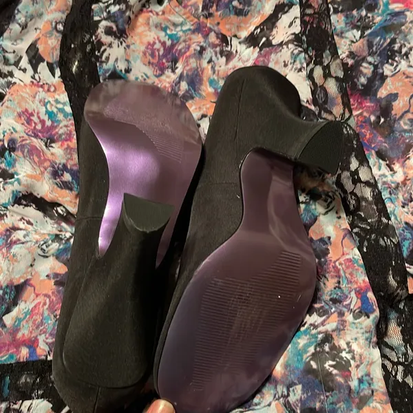 Hocus pocus perfect Vintage Mary Jane’s with purple soles and curved 3 in heels - Image 7