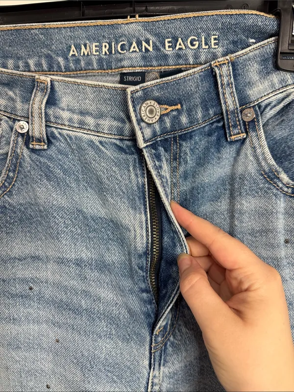 American Eagle Strigid Curvy Embellished Bling Super High Waist Baggy Straight Jeans sz 10L - Image 7