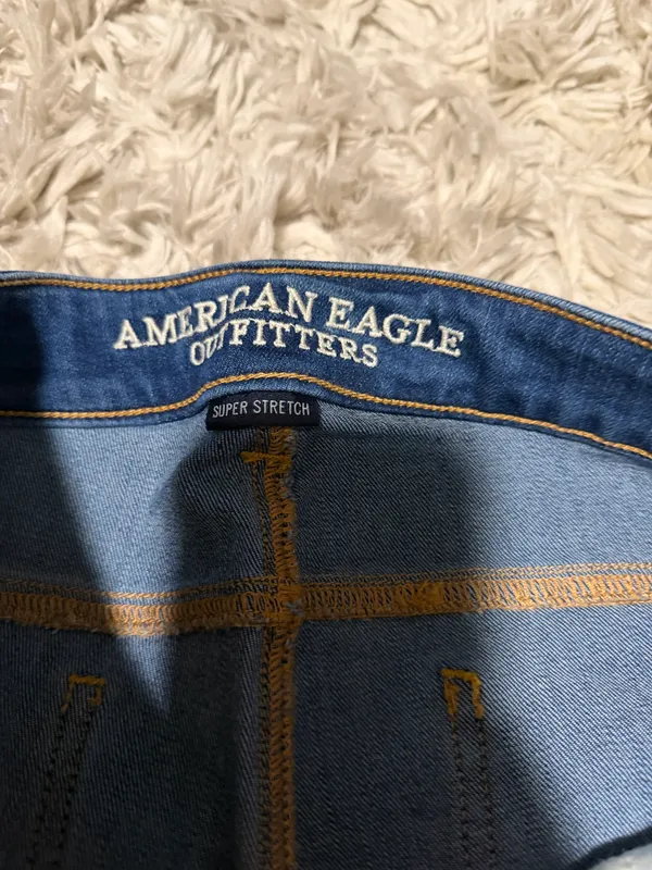 American Eagle Jeans  - Image 3
