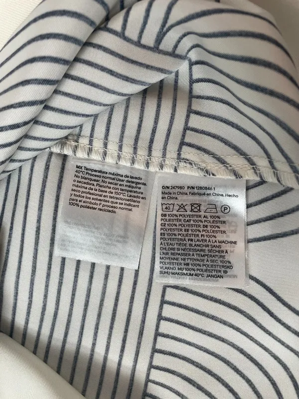 H&M Printed Long Sleeve Top - Image 4