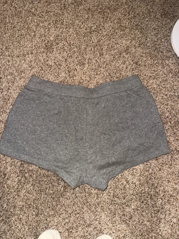 Vans Grey Shorts - Image 2