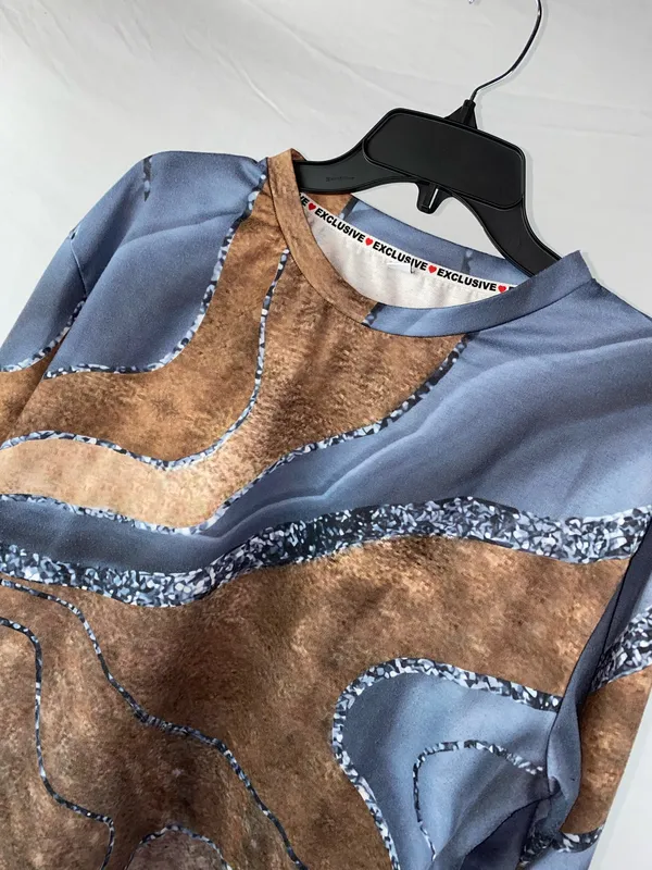 Crewneck T - Image 2