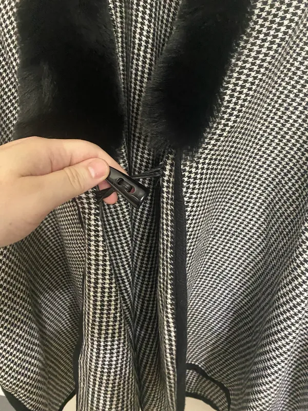 Beautiful fur lined Pancho Gray - Image 3
