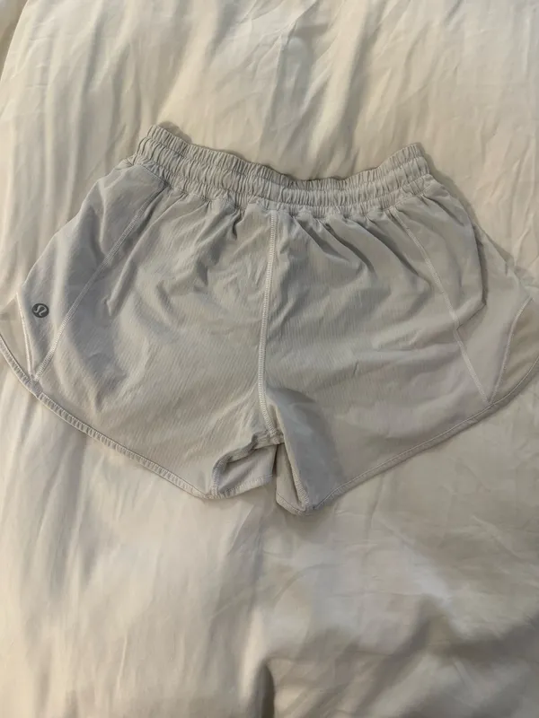Lululemon Hotty Hot 4" Shorts Low-Rise - Image 2
