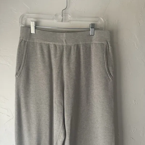 Cyrus Women's Size Medium Grey Soft Knit Loungewear Minimalist‎ Pull On Pants - Image 2
