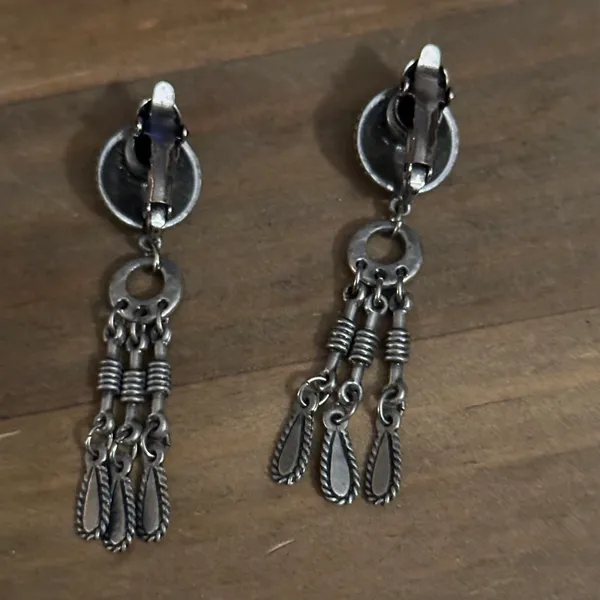 Vintage Silver Tone Clip On Dangle Earrings - Image 3