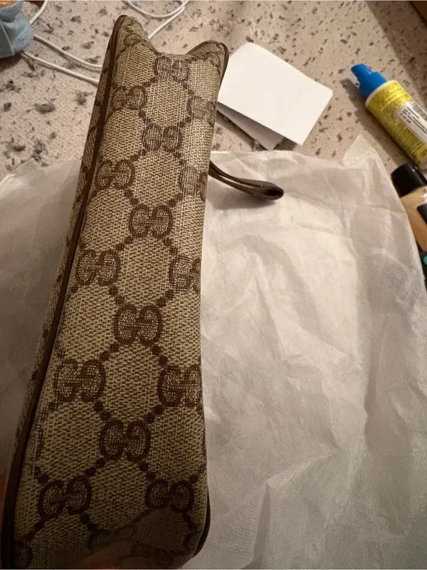 Preloved vintage GG Supreme clutch project has COA - Image 6