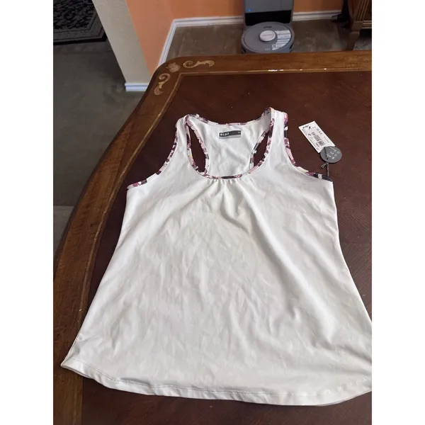 LIJA Activewear Gracey Tank style SIZE M - Image 3