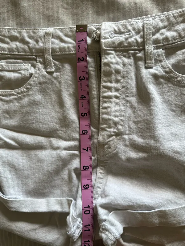TNA White Shorts Aritzia Denim - Image 4