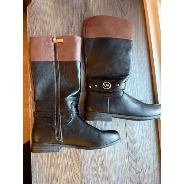 Michael Kors Boots Black Brown Knee High Riding Boots MK Logo Detail‎ Size 5 - Image 2