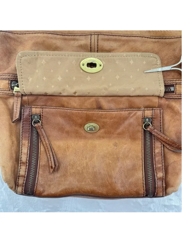 Vintage Y2K Fossil Bag Camel Brown Genuine Leather Butter Soft Shoulder Hobo - Image 4