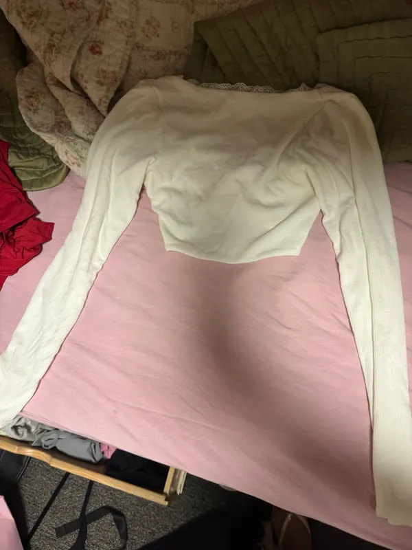 oh polly white lace calla long sleeve top - Image 3