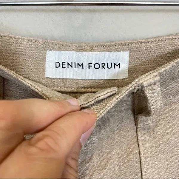 Aritzia DENIM FORUM The '90s Utility Hi-Rise‎ Loose Jean Humus Beige Size 29 - Image 5