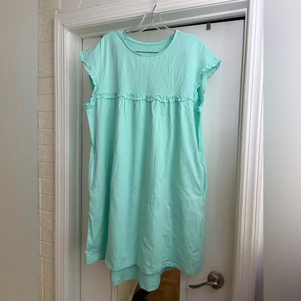 Ruffle Neck Short Sleeve Dress with Pockets Green Size M - Image 3