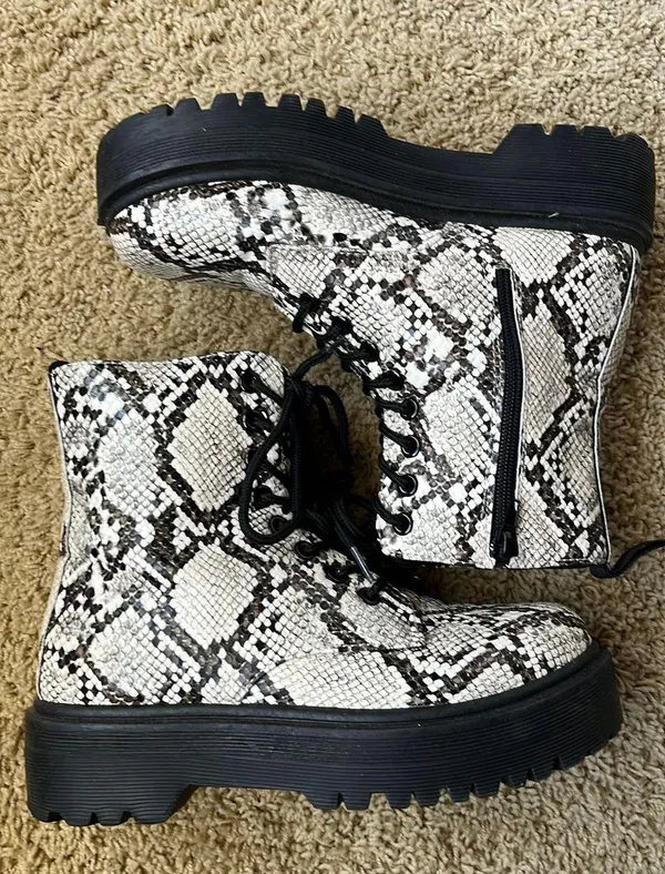Leather Boots - Image 3