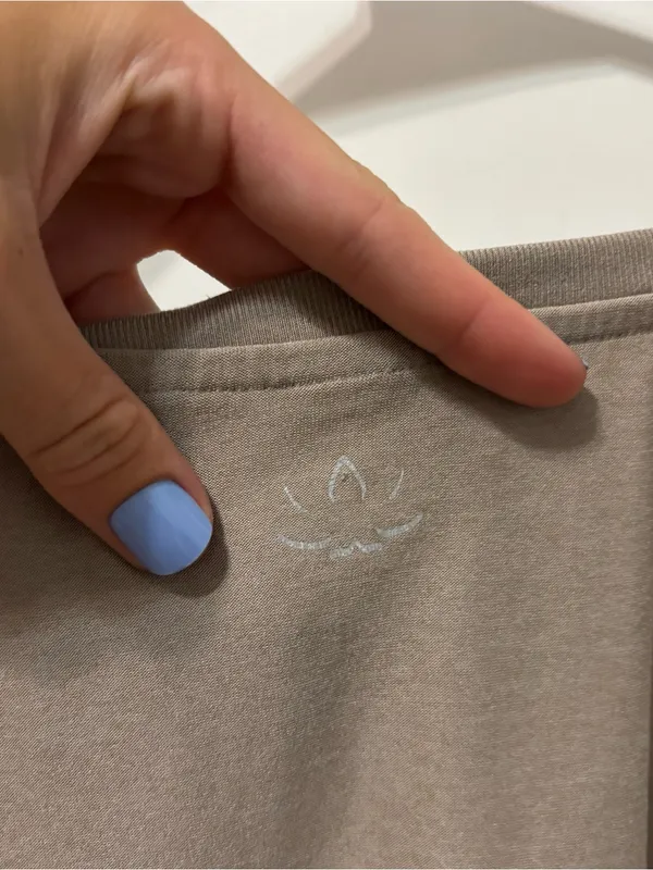 Beyond Yoga Tan Long Sleeve Top - Image 4