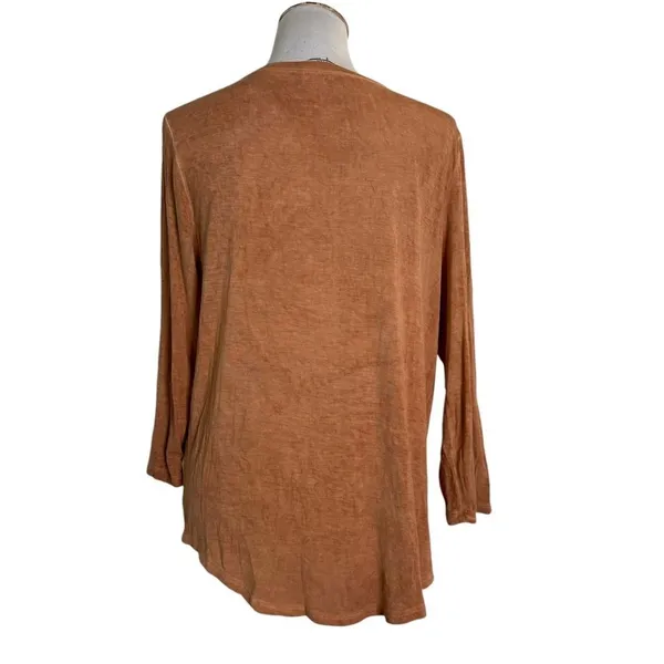 Buckle BOHO Lace Up CrissCross V Neck Top Size L Distressed Tee 3/4 Sleeve Grunge - Image 5