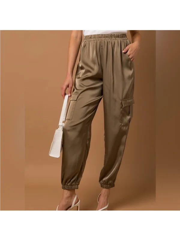 NWT Petal & Pup Gilli Luca Olive Green Satin Cargo Jogger Pants Size M - Image 2