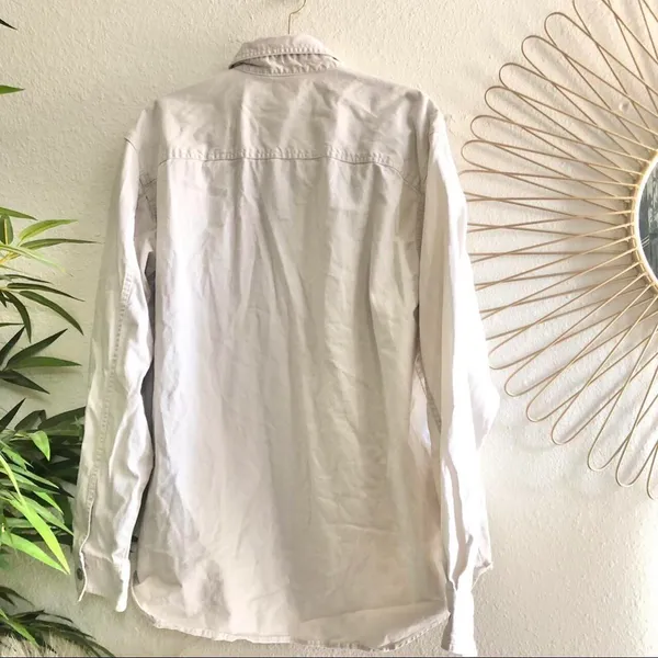 Levi's cream beige white button up down shirt Shacket jacket long sleeve - Image 3