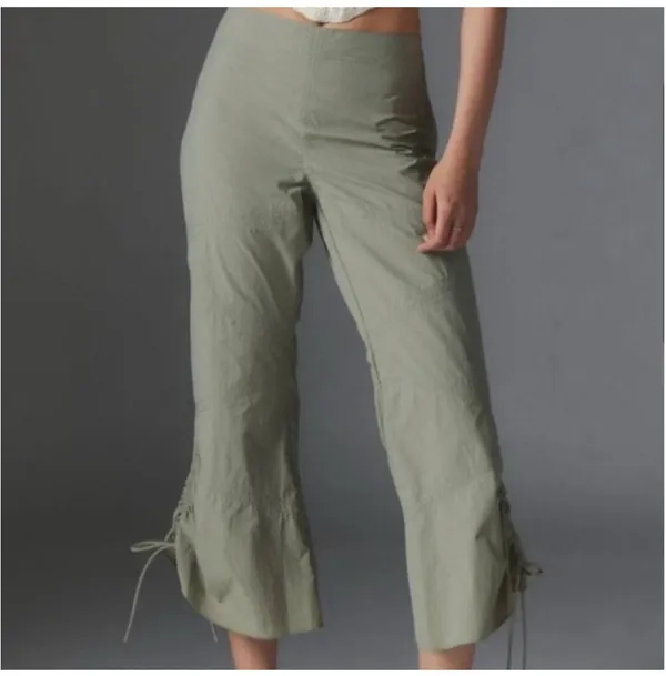 Urban Outfitters Capris - Image 7